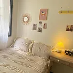 Morning Room Red Panda Guesthouse